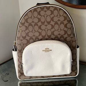 Stunning 15” Coach Signature backpack like new